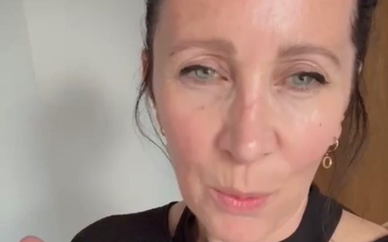 Michelle Eavesdroppin'