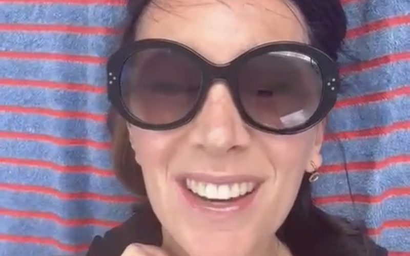 Michelle Eavesdroppin'